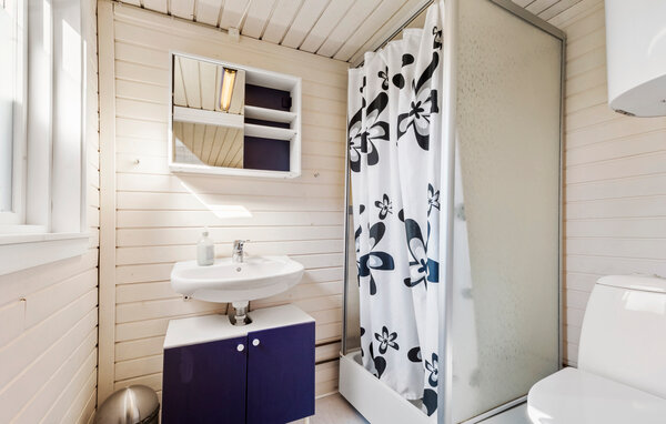 Semesterhus - Øer Strand , Danmark - D04205 701