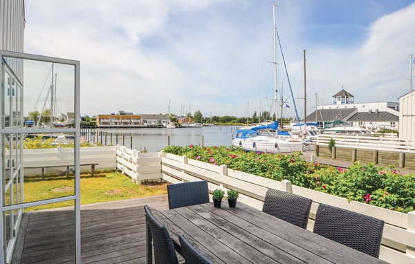 Semesterhus - Øer Strand , Danmark - D04269 1