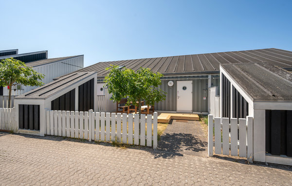 Semesterhus - Øer Strand , Danmark - D04362 1