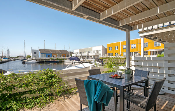 Semesterhus - Øer Strand , Danmark - D04362 2