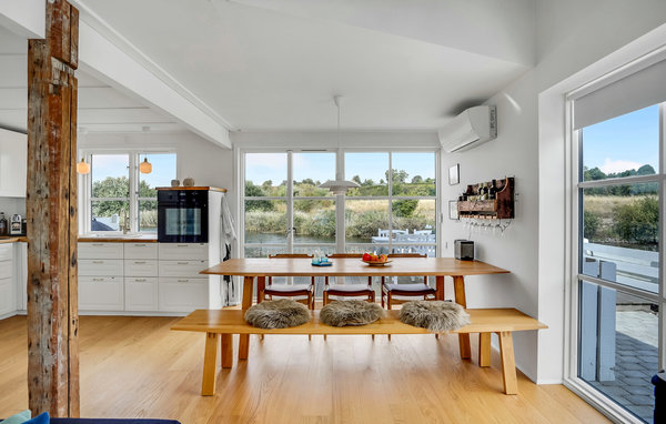 Semesterhus - Øer Strand , Danmark - D04648 302