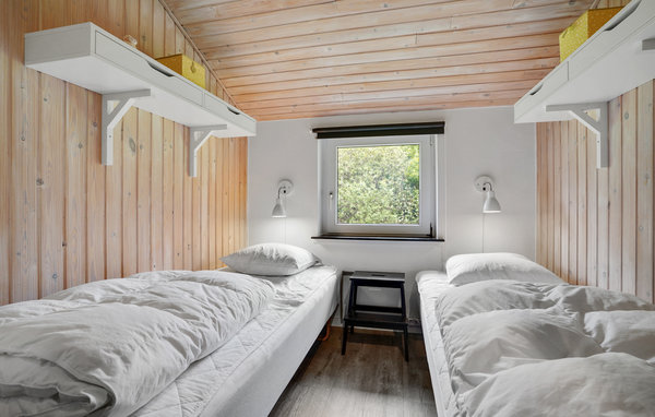 Semesterhus - Øer Strand , Danmark - D04804 602