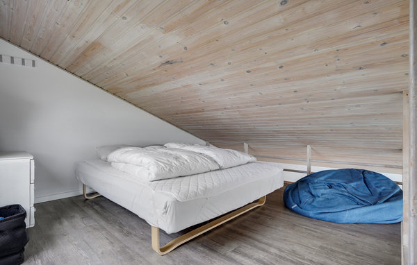 Semesterhus - Øer Strand , Danmark - D04804 604