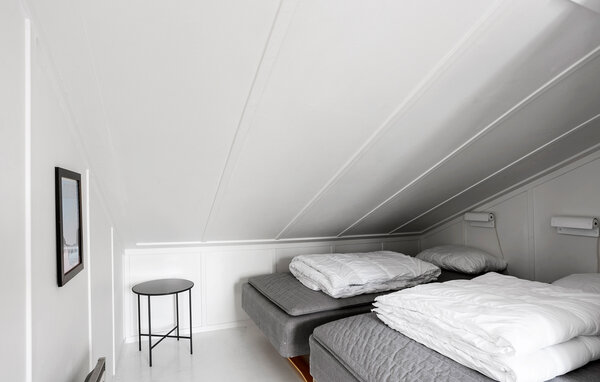 Holiday Home - Øer Strand , Denmark - D04856 602