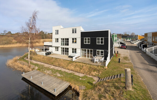 Holiday Home - Øer Strand , Denmark - D04856 1