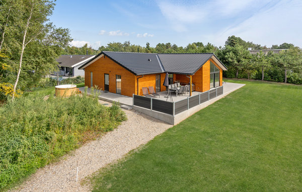 Holiday Home - Elsegårde Strand , Denmark - D05004 1