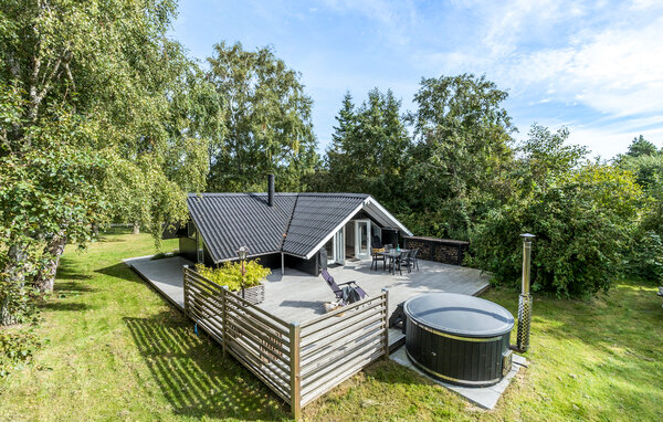 Holiday Home - Elsegaarde Strand , Denmark - D05005 1