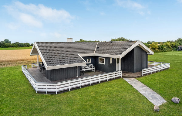 Feriehus - Lavensby Strand , Danmark - D1112 1