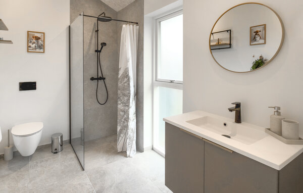 Semesterhus - Femmøller Bakker , Danmark - D20107 701