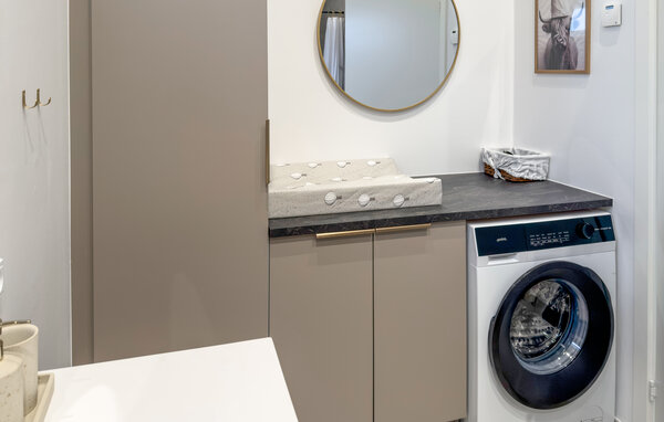 Semesterhus - Femmøller Bakker , Danmark - D20107 703