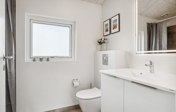 Holiday Home - Øster Hurup , Denmark - D62004 701