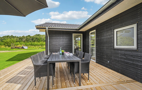 Holiday Home - Øster Hurup , Denmark - D62004 101