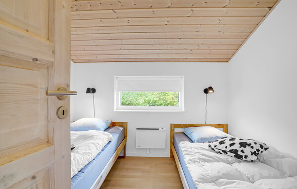 Semesterhus - Helberskov Strand , Danmark - D62014 603
