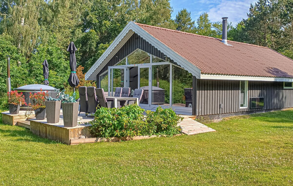Semesterhus - Helberskov Strand , Danmark - D62039 84