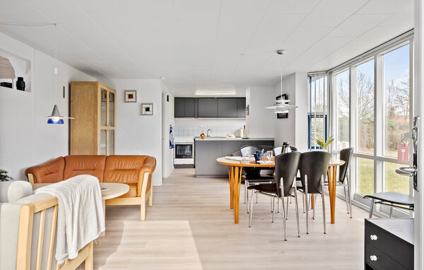 Holiday Home - Øster Hurup , Denmark - D62063 6