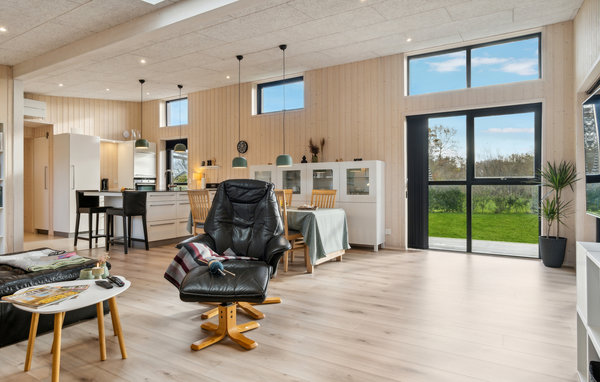Holiday Home - Øster Hurup , Denmark - D62211 301