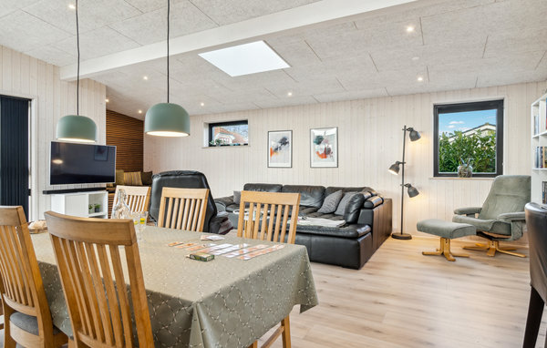 Holiday Home - Øster Hurup , Denmark - D62211 303
