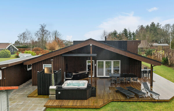 Feriehuse - Øster Hurup , Danmark - D62235 1