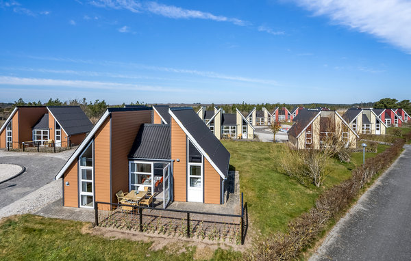 Semesterhus - Øster Hurup Strand , Danmark - D62317 1