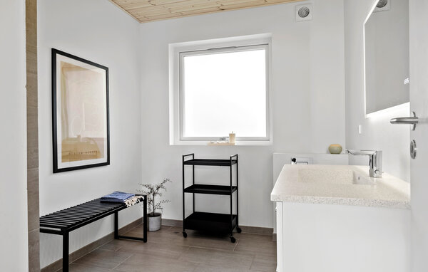 Holiday Home - Øster Hurup , Denmark - D62424 702
