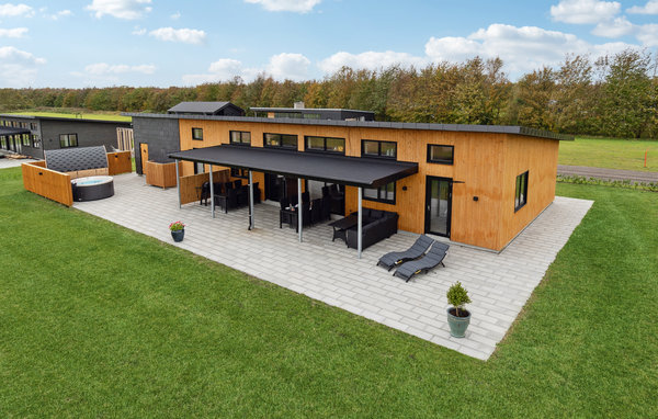 Holiday Home - Øster Hurup , Denmark - D62614 81