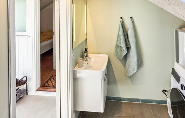 Semesterhus - Grenå , Danmark - D70107 703
