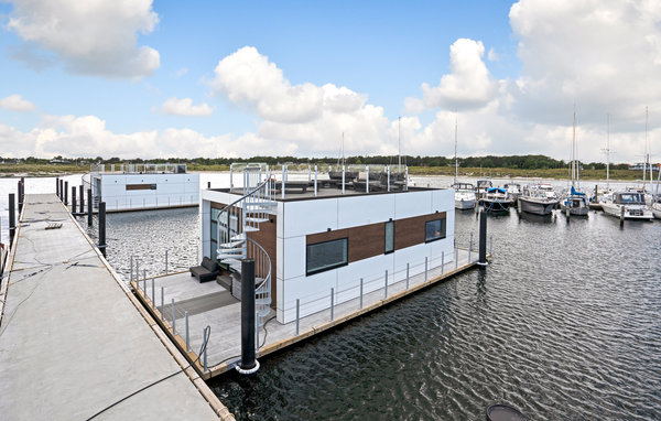 Houseboat - Grenå Strand , Denmark - D70112 1