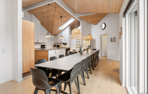 Semesterhus - Nr. Lyngby Strand , Danmark - D7041 301