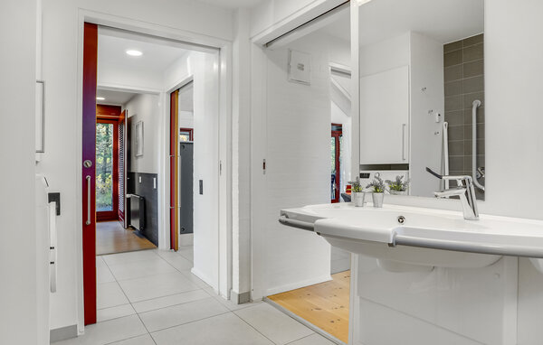 Semesterhus - Grenå , Danmark - D70644 702