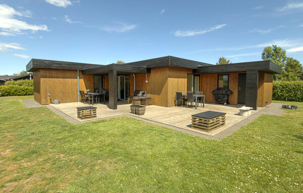 Semesterhus - Grenaa Strand , Danmark - D71111 1