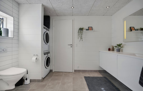 Semesterhus - Fjellerup , Danmark - D74063 703
