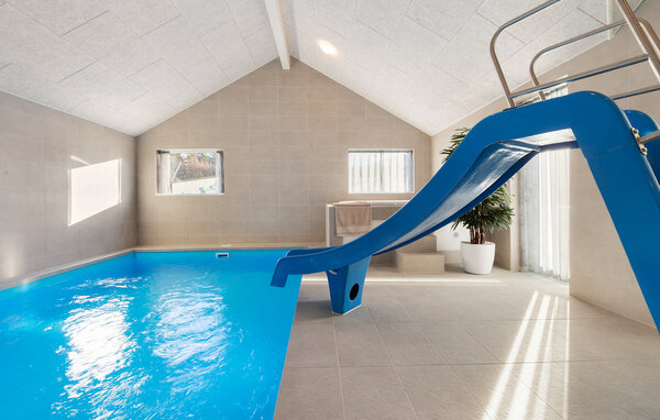 Semesterhus - Fjellerup , Danmark - D74118 2