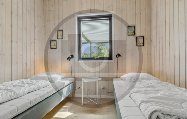Semesterhus - Fjellerup Strand , Danmark - D74262 602