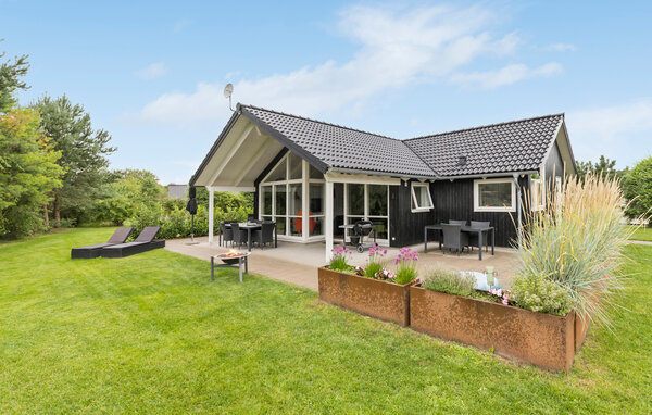 Holiday Home - Fjellerup , Denmark - D74322 1