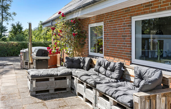 Feriehuse - Udbyhøj , Danmark - D78015 2