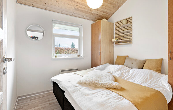 Feriehus - Pøt Strandby , Danmark - D88049 602