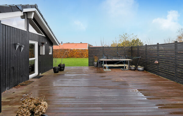 Feriehus - Pøt Strandby , Danmark - D88049 105