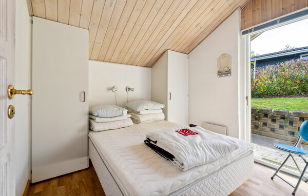 Feriehus - Pøt Strandby , Danmark - D88074 602