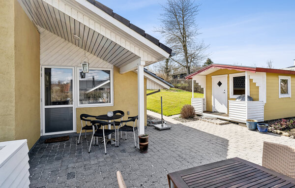 Feriehus - Pøt Strandby , Danmark - D88074 2