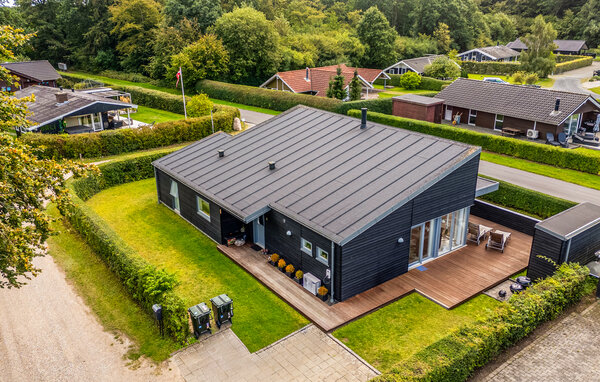 Semesterhus - Pøt Strand , Danmark - D88135 82