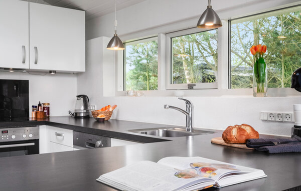 Holiday Home - Høll , Denmark - D89093 401