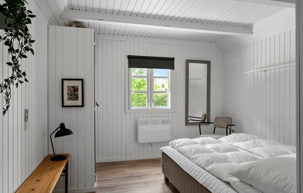 Holiday Home - Høll , Denmark - D89115 603
