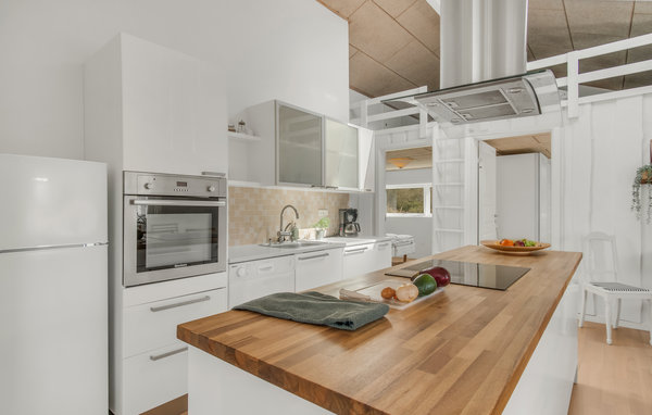 Holiday Home - Maarup , Denmark - D90100 401