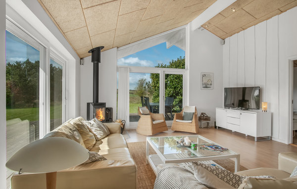 Holiday Home - Maarup , Denmark - D90100 302