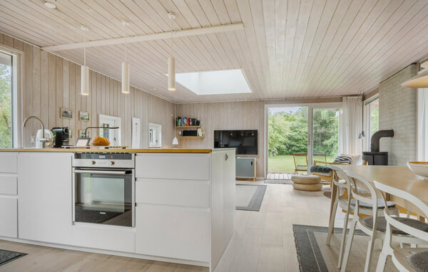 Holiday Home - Maarup , Denmark - D90112 401