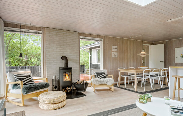 Holiday Home - Maarup , Denmark - D90112 302