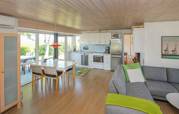 Holiday Home - Maarup , Denmark - D90120 301