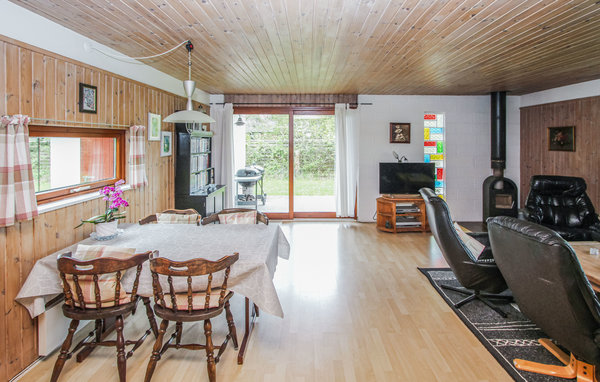 Holiday Home - Maarup , Denmark - D90213 301