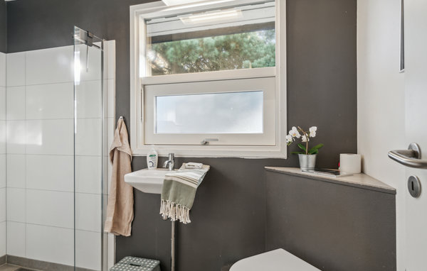 Holiday Home - Maarup , Denmark - D90251 701