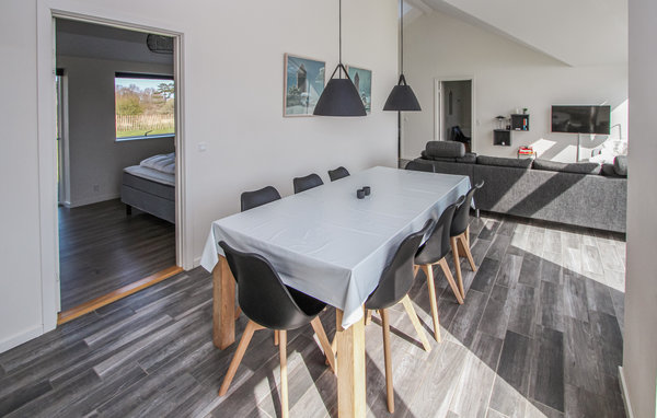 Holiday Home - Ballen , Denmark - D90641 403
